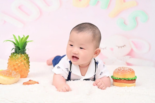 中国香港宝宝拉不出大便